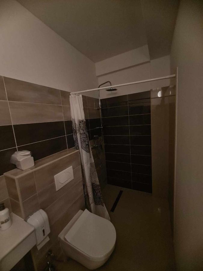 Hotel Lohovo Bihać 外观 照片