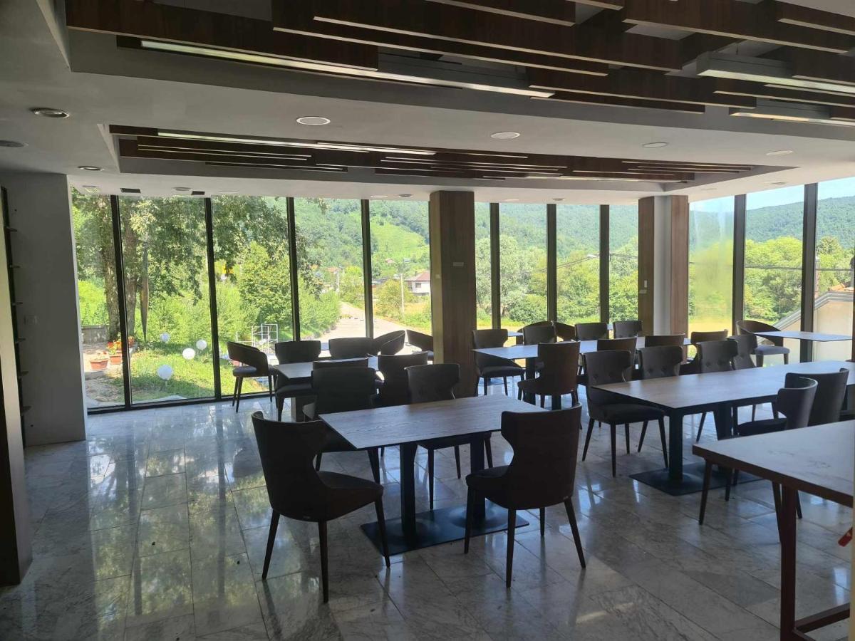 Hotel Lohovo Bihać 外观 照片