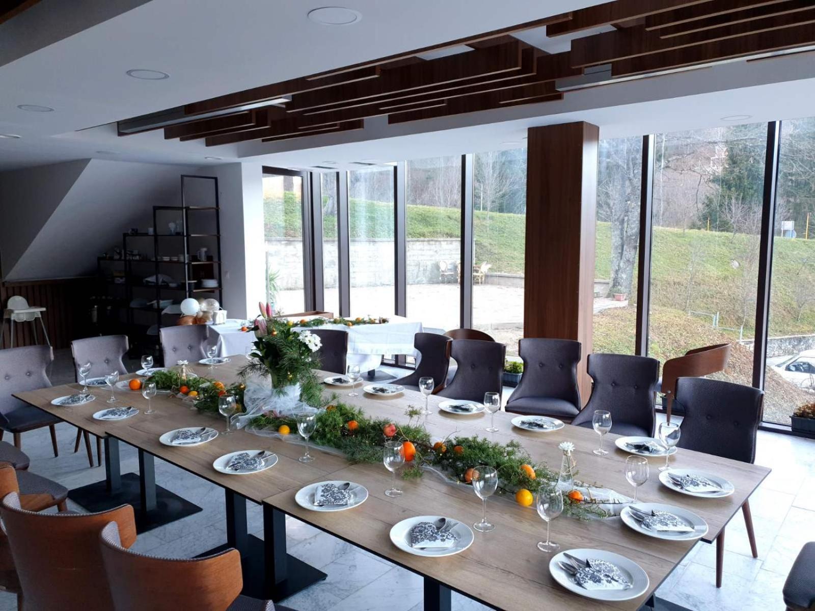 Hotel Lohovo Bihać 外观 照片